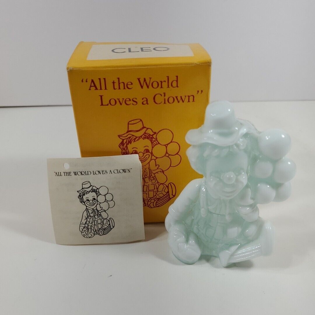 Vintage Mosser 1981 All The World Loves A Clown 1981 Cleo Art Glass Figurine