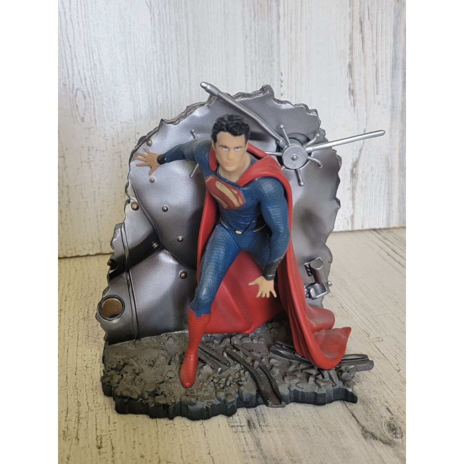 Superman DC Comic Man Steel bank vault figure collectible