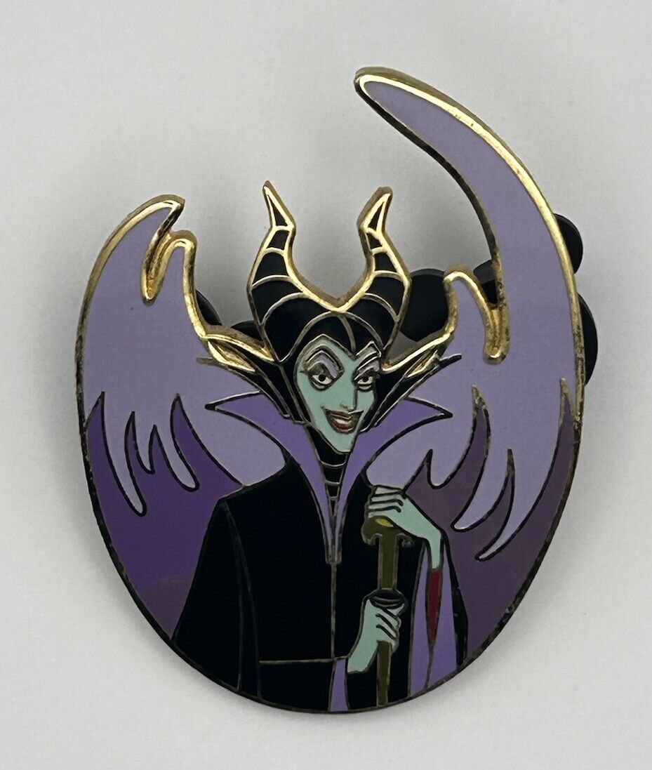 Disney Auctions Maleficent Purple Flame Pin Rare Limited Edition 500