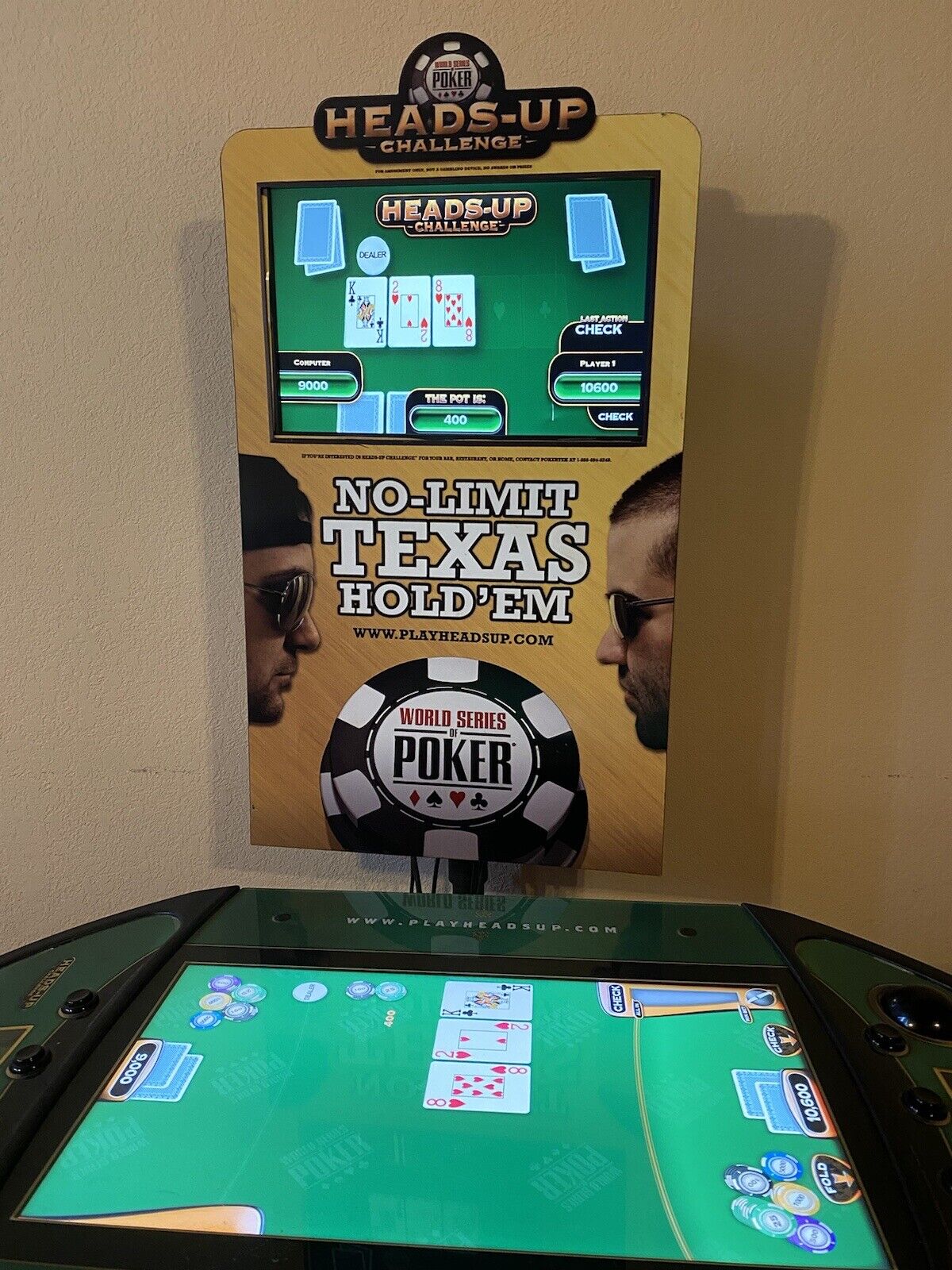 Heads up Texas Holdem Poker Machine/Arcade by Pokertek with 4 Screen Display
