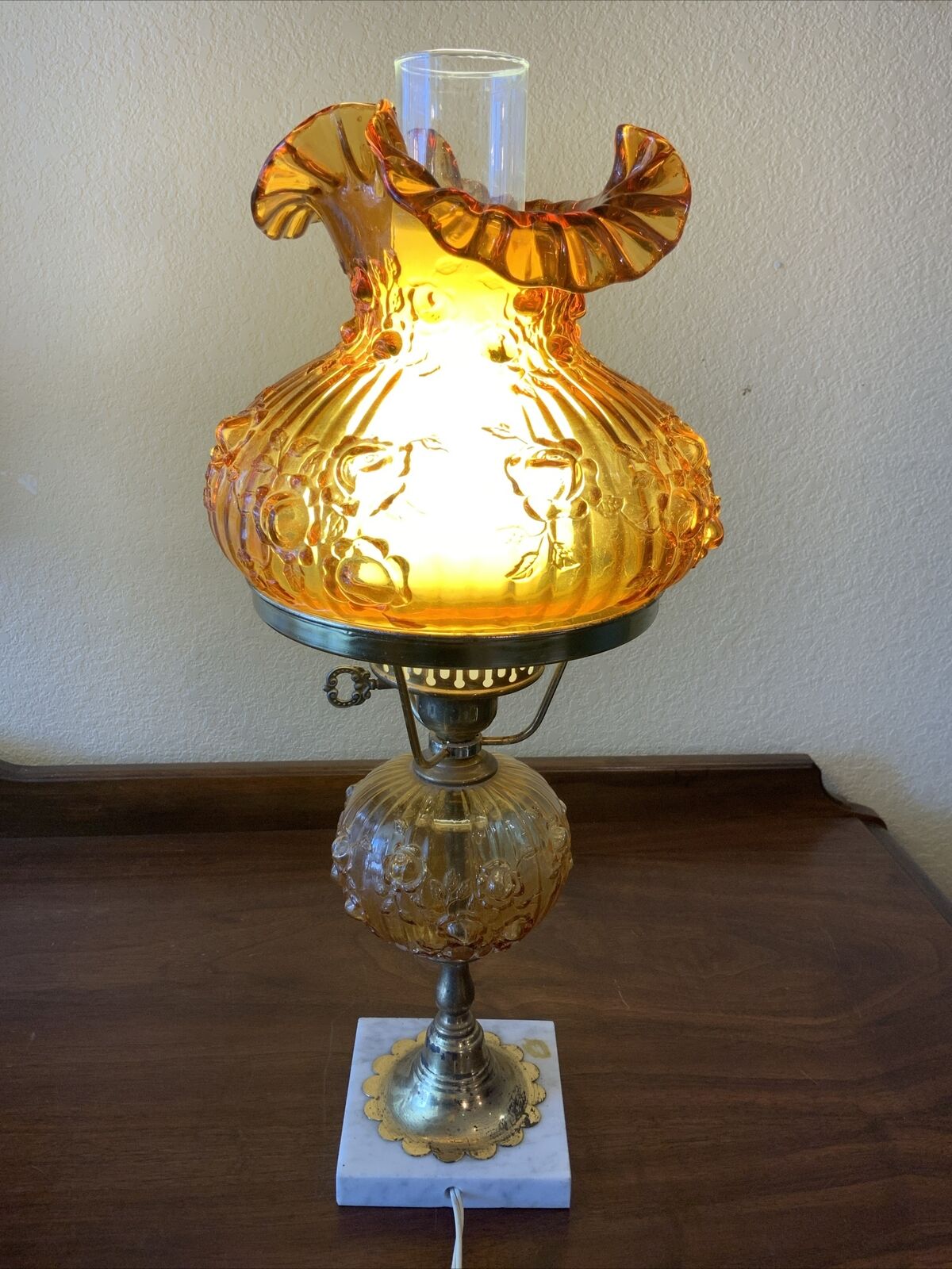 Vintage Fenton Amber Glass Embossed Cabbage Rose Electric Student Table Lamp