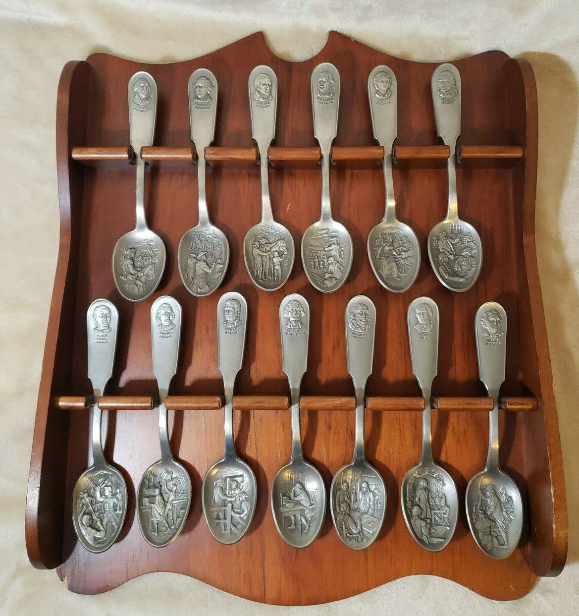 Vintage Revolutionary Hero's Set - 13 Metal Spoons - Unique - Clean - Wood Case