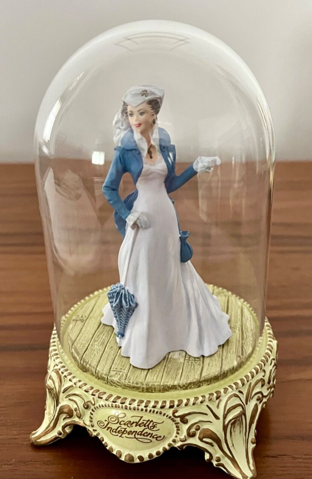 YOU CHOOSE-Vintage 1993 Gone with the Wind Scarlett O'Hara Glass Domed Figurines