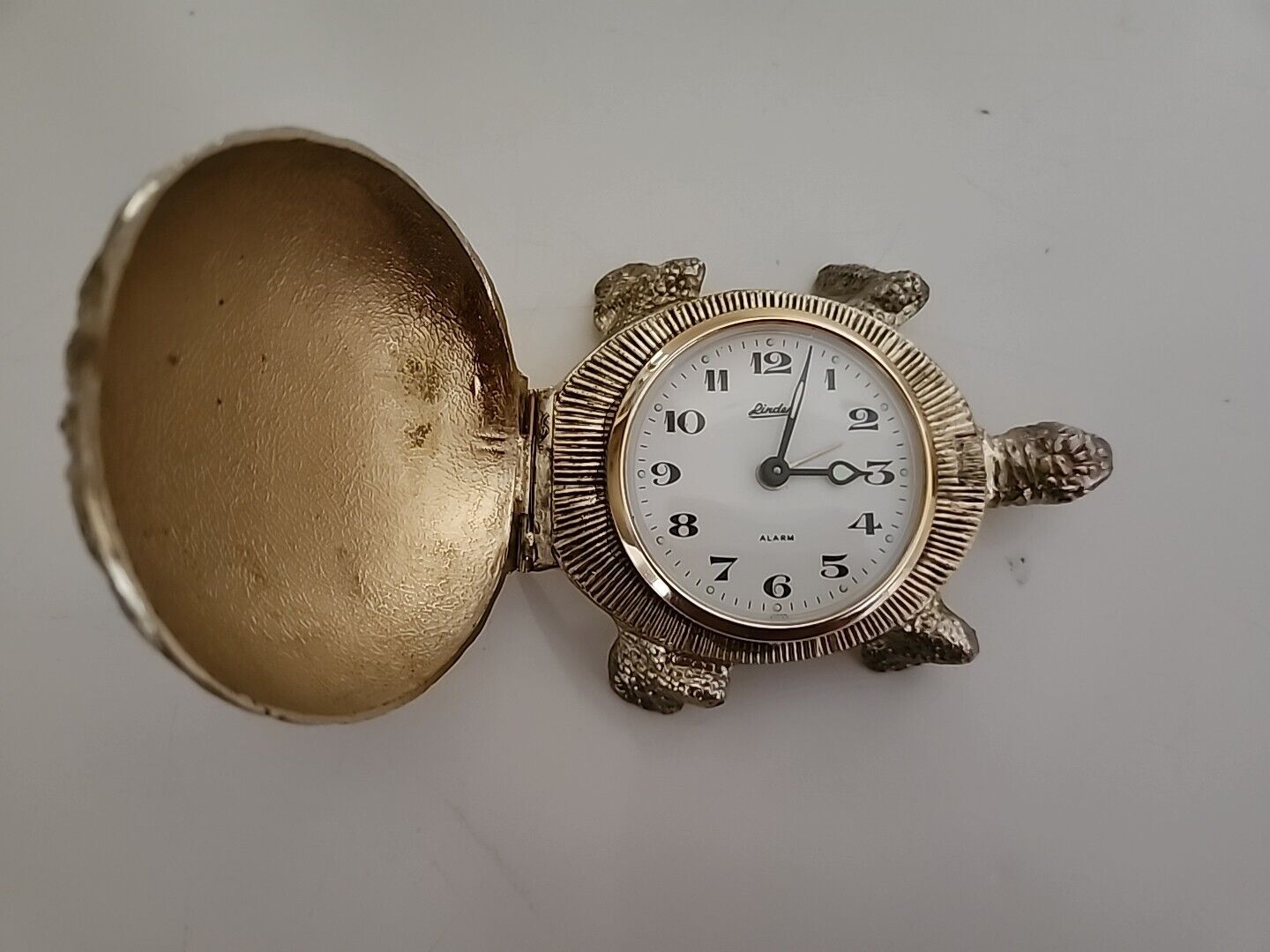 Vintage Linden Japan Brass Opening Turtle Wind Up Travel Alarm Clock 