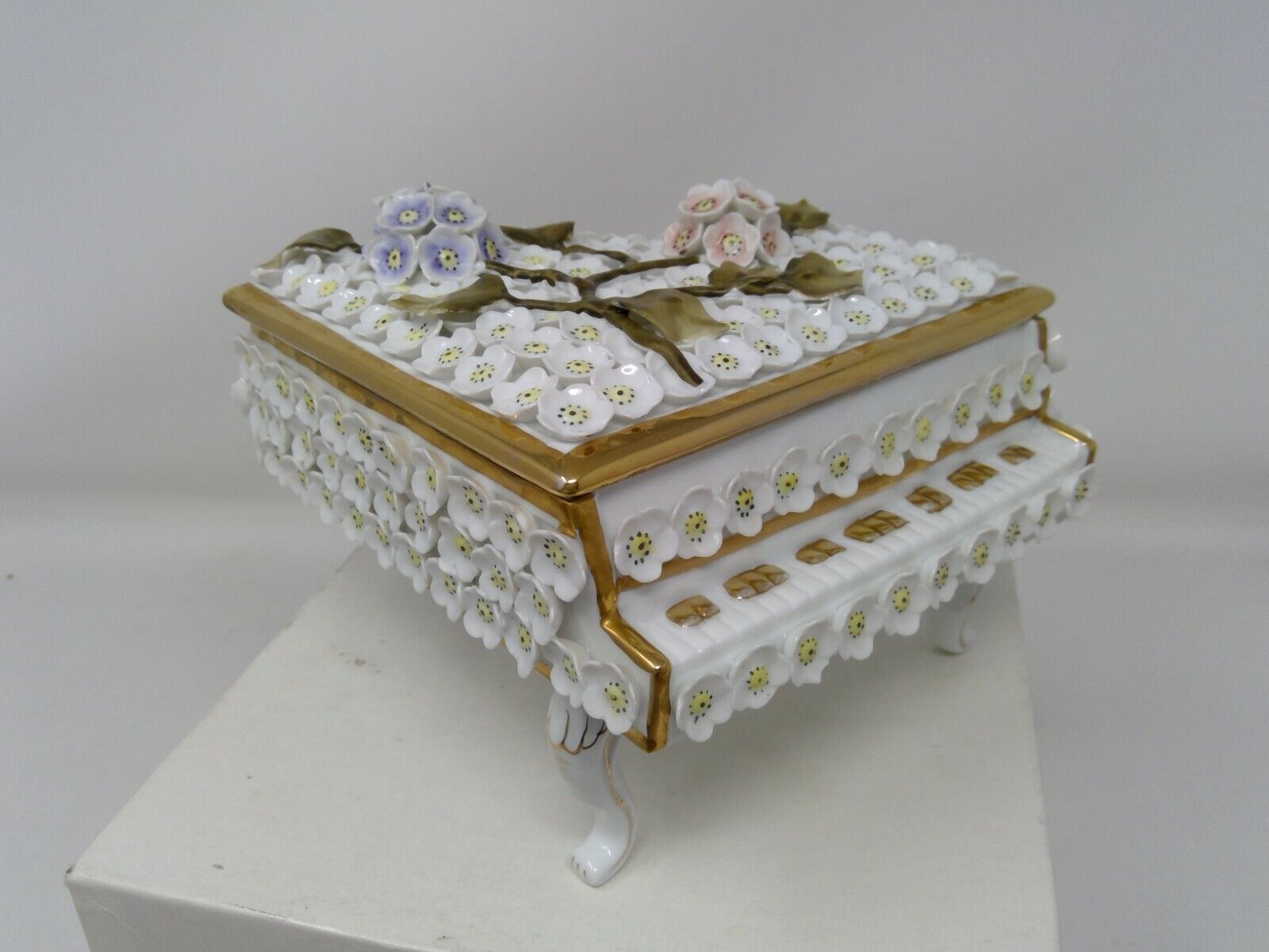 Stunning Porcelain Piano Trinket Box Covered in Applied Flowers
