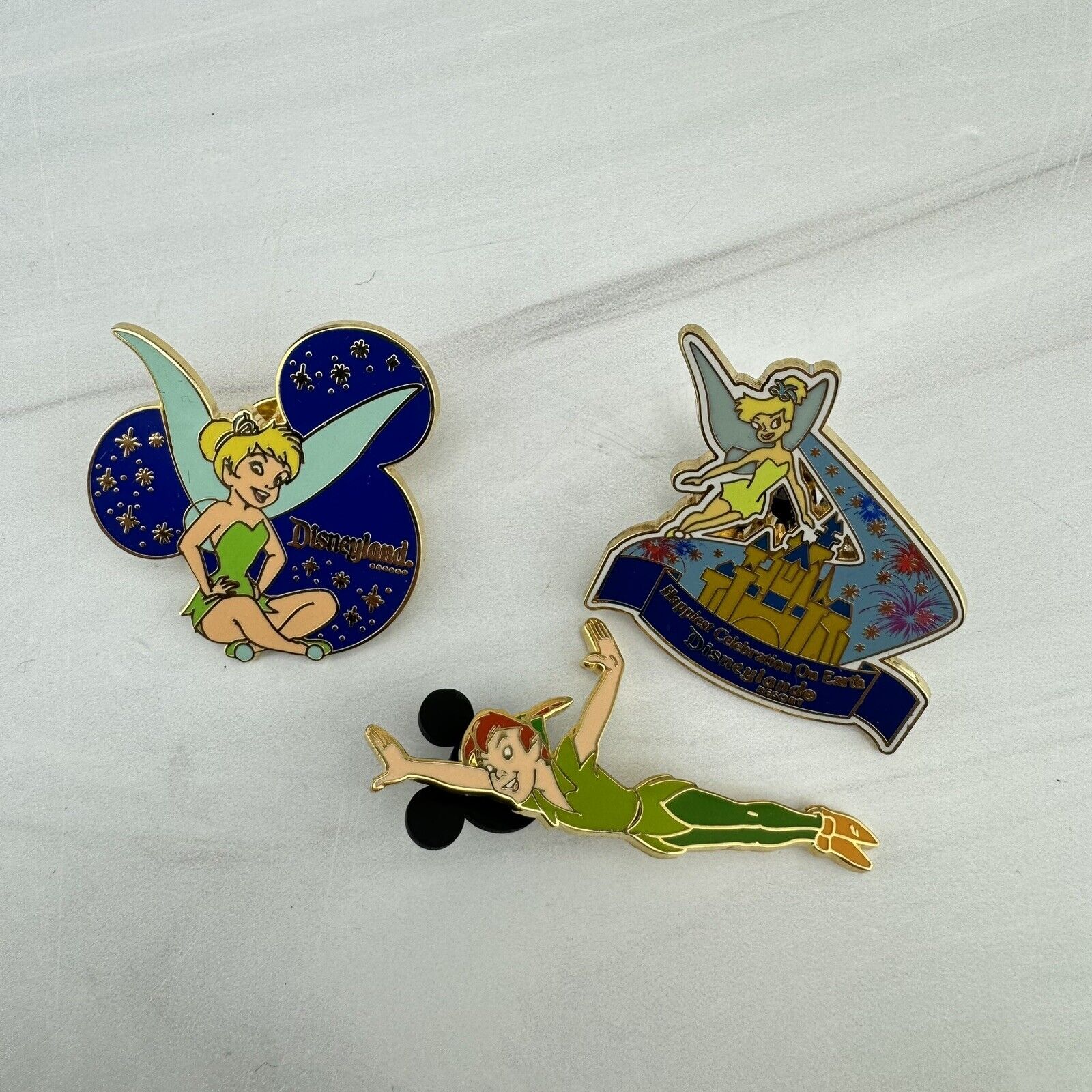 3 x Disney Pins Peter Pan Tinkerbell Flying Disney Store Resort Castle Happiest
