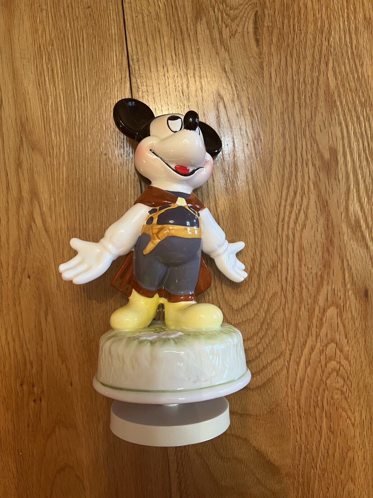  Disney Music Box by Schmid 1960  Michey Mouse Rare Collectible Vitange 
