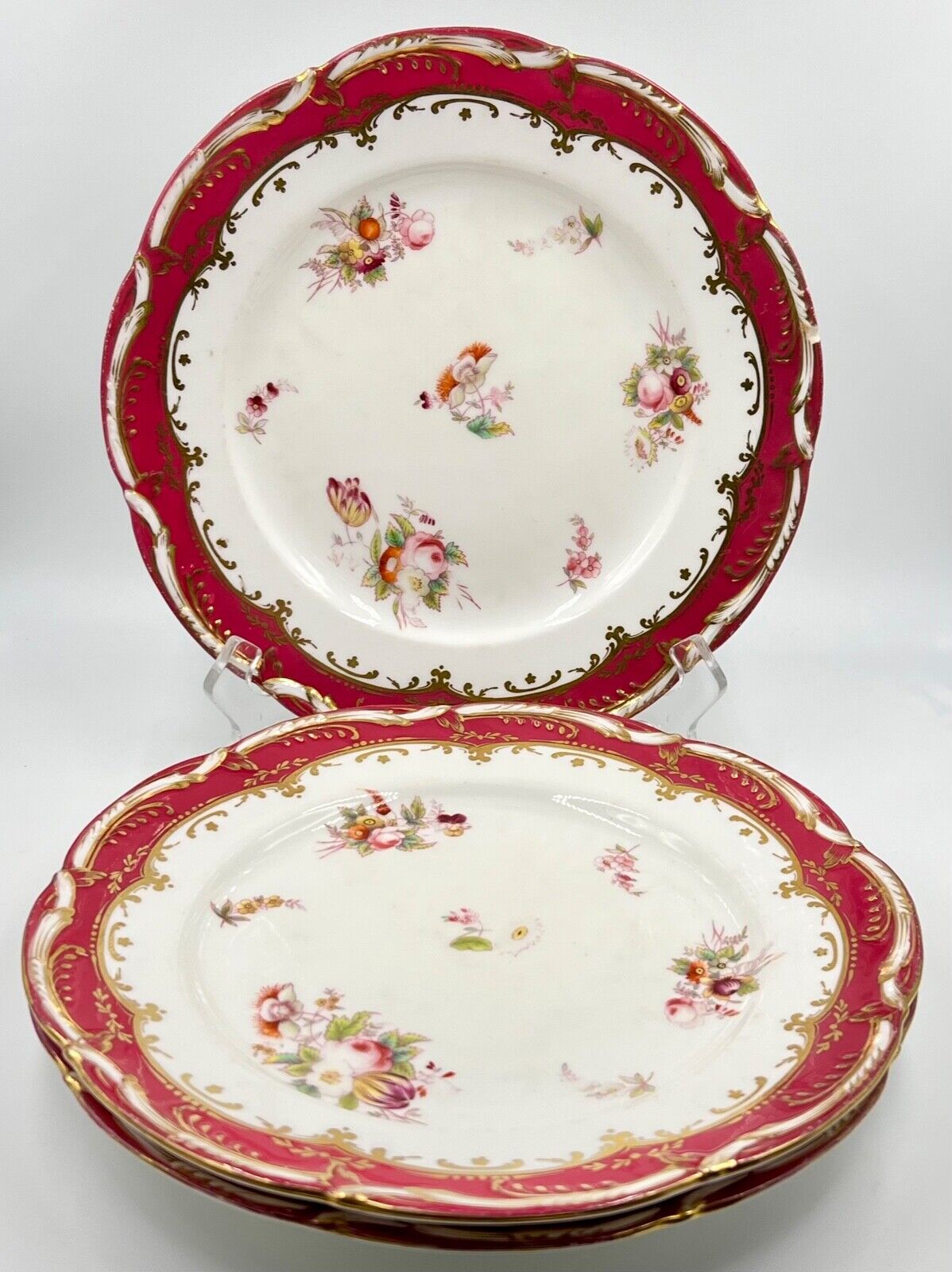 SET OF 3 FINE EARLY 19th CENTURY UNMARKED ANTIQUE FLORAL DINNER PLATES; 791