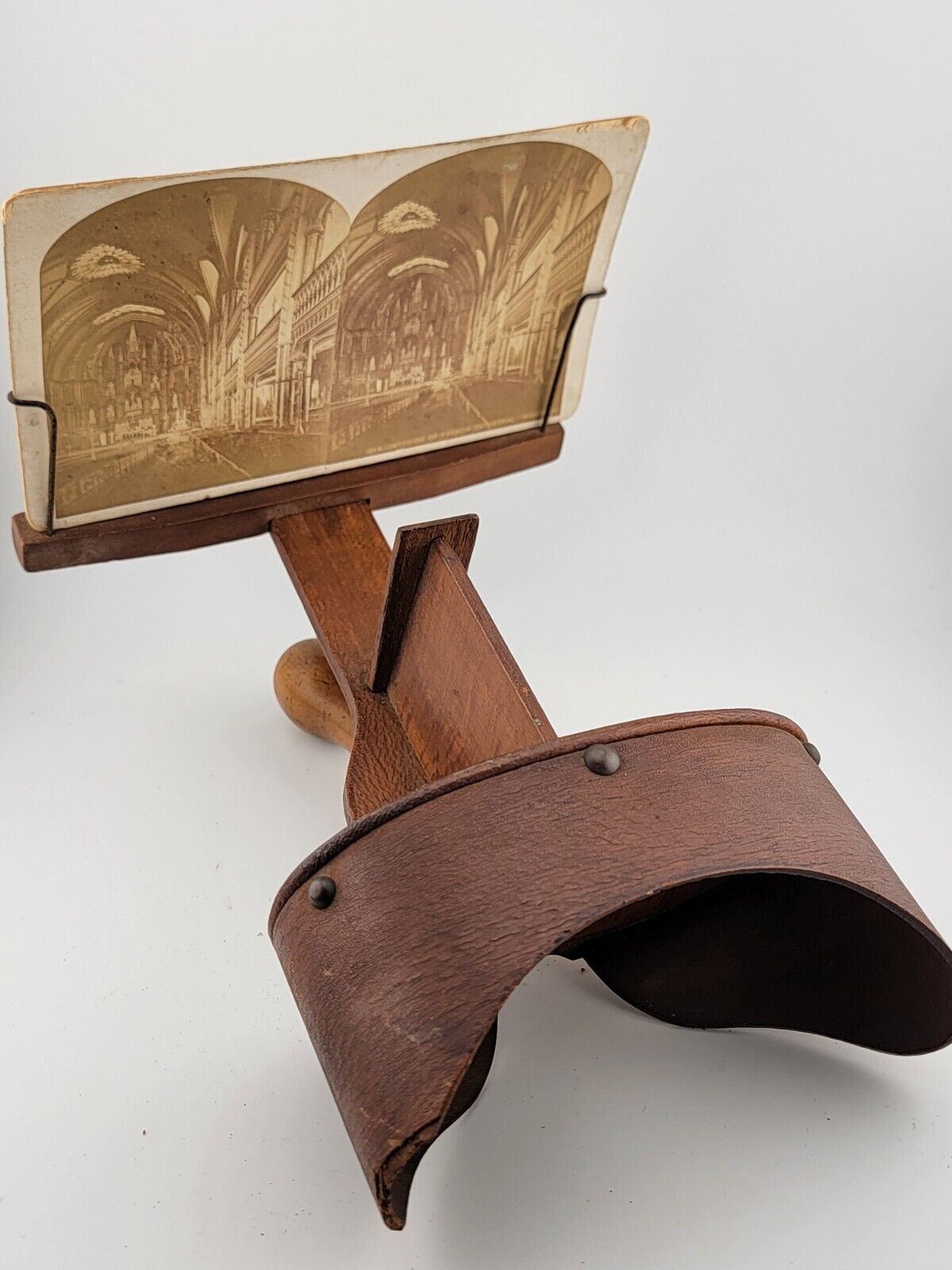 ANTIQUE RARE WOODEN STEREOSCOPE CARDS & VIEWER - CIRCA 1900'S. 