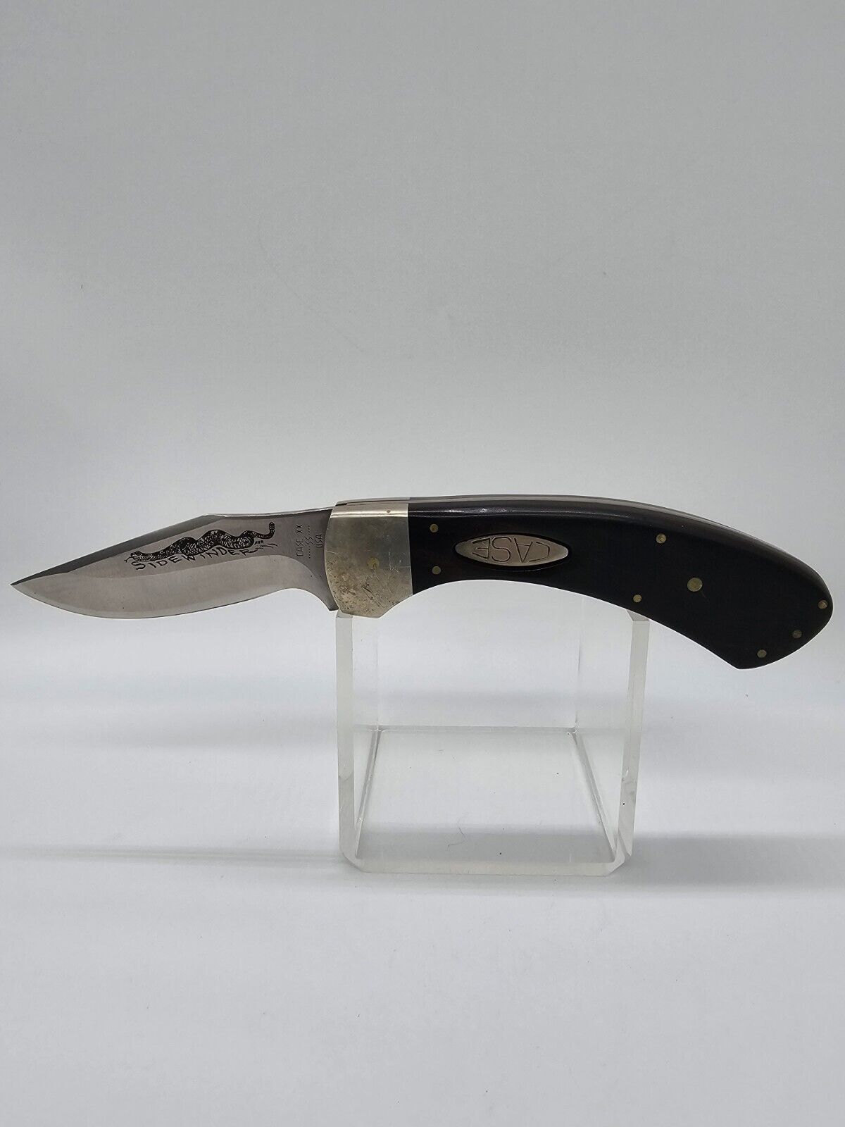 Case XX SS USA 9 Dot 1981 Rosewood Sidewinder Side Release Lockblade Knife