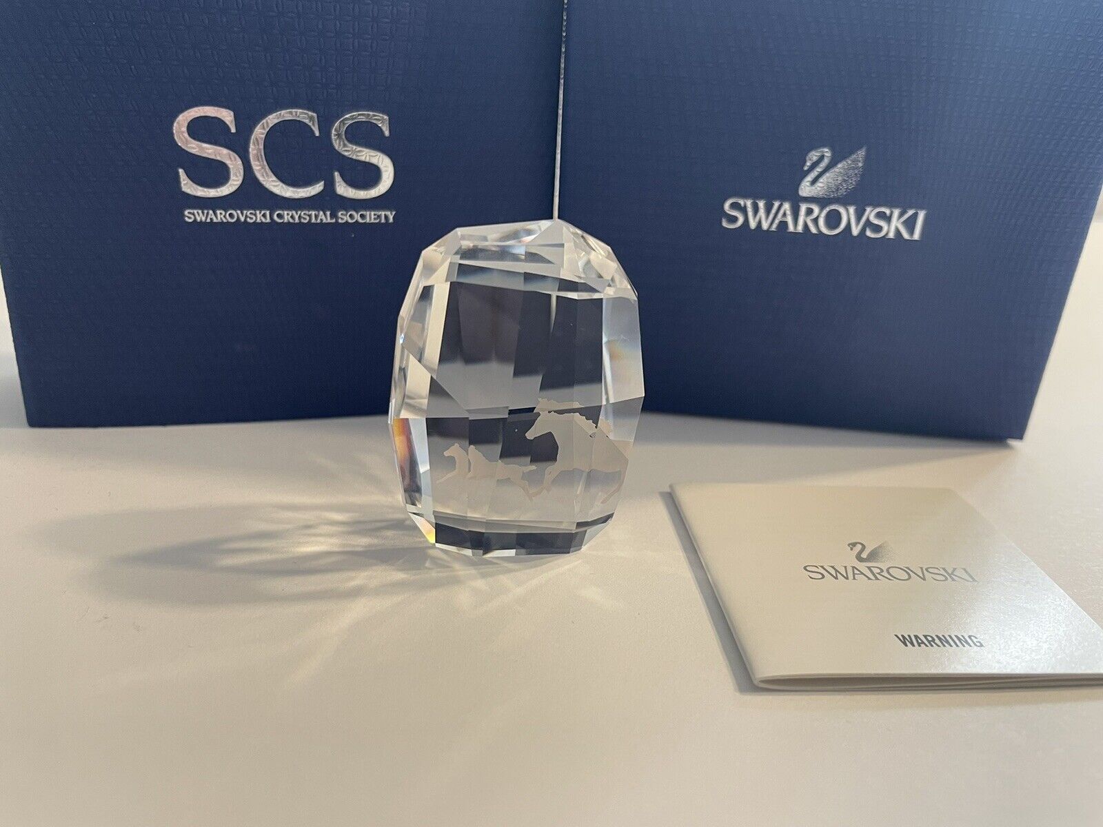 Swarovski SCS Gift 2014 Esperanza Horses Crystal Paperweight Plaque 5004732 GWP
