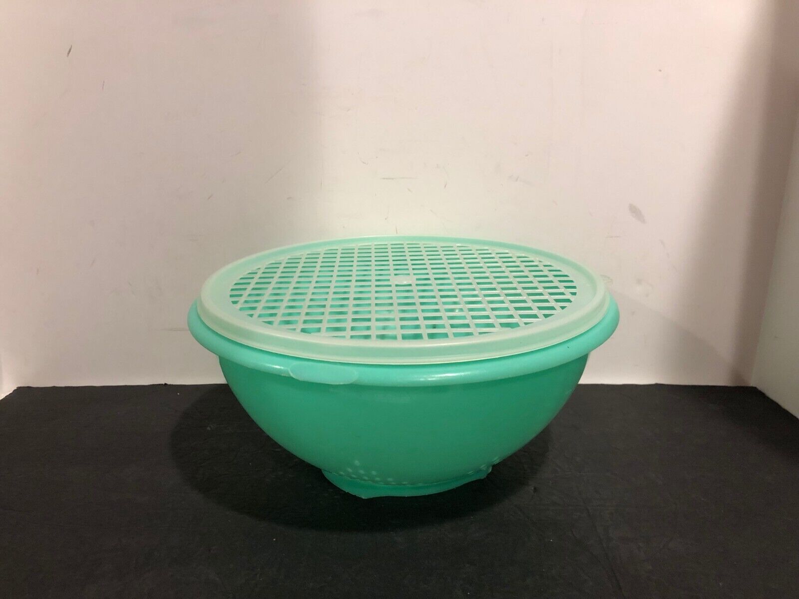 Vintage Tupperware 339 Colander Strainer Bowl With Lid Jade Green #2