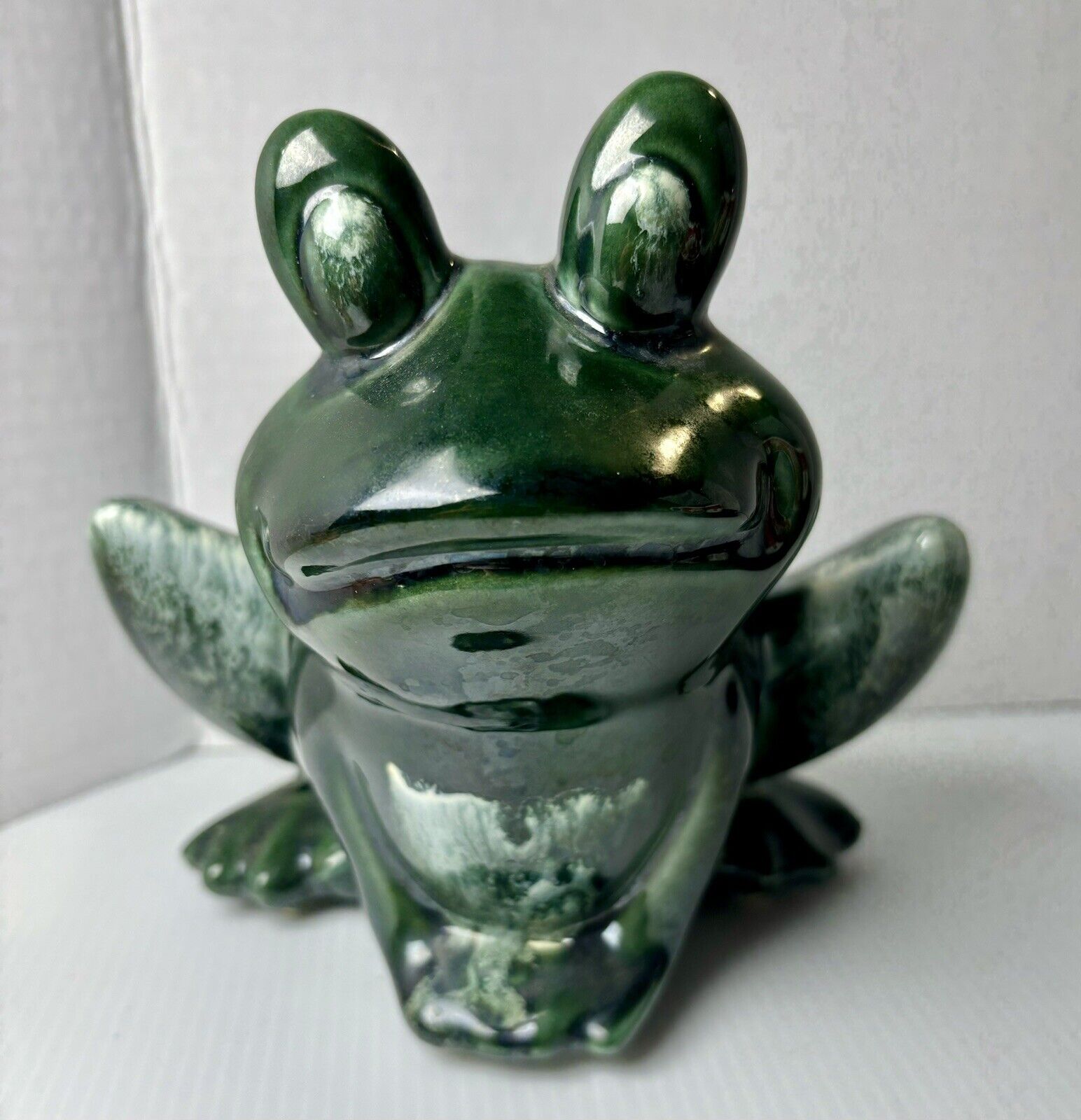 Hull Pottery Green Big Eye Frog Drip Glaze Ceramic Planter USA 6.25” FTD Vintage