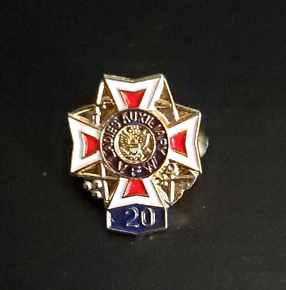 10 Yr. Member VFW Auxiliary Lapel Pin Veterans Of Foreign Wars