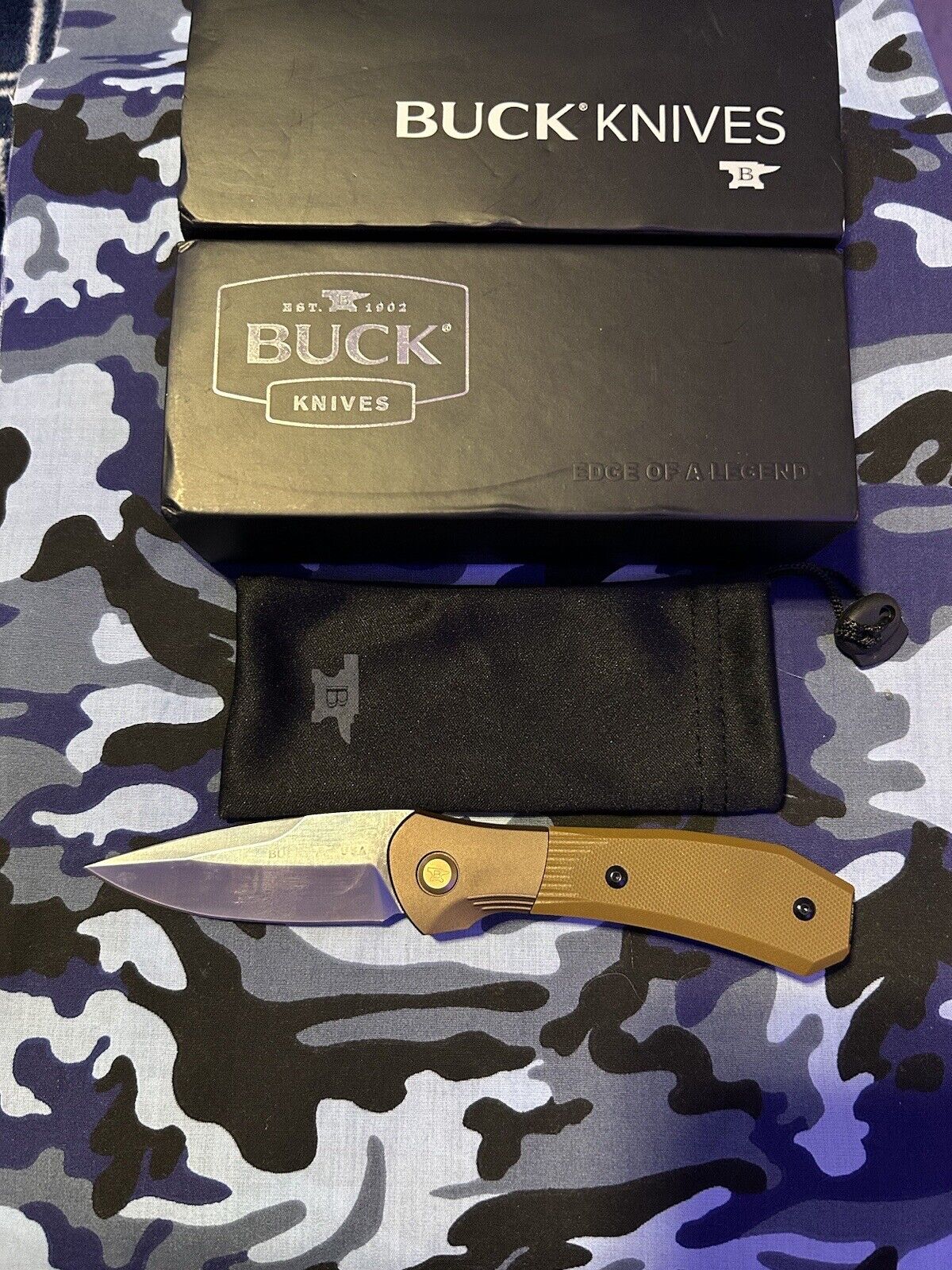 Buck 590 Paradigm Pro USA With Pocket Clip-2 Tone Color S35VN Blade Steel N.I.B