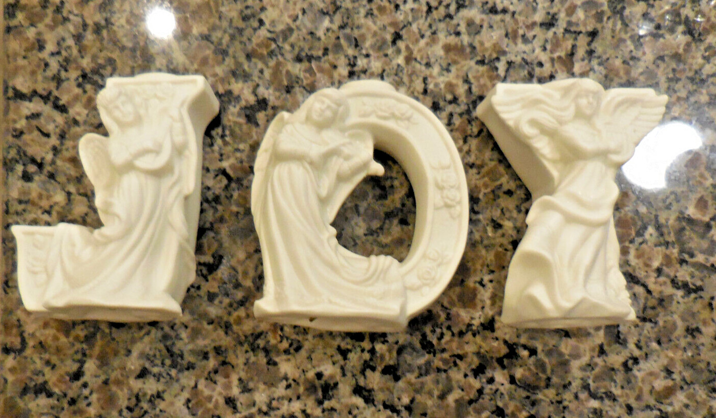 Set of 3 VINTAGE Ceramic Angel Candle Holders J O Y JOY Beige Christmas Holiday
