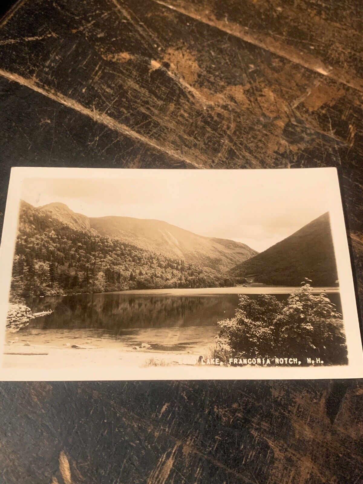Echo LAKE,FRANCONIA NOTCH,WHITE MOUNTAINS, N.H. REAL PHOTO POSTMARKED 1929
