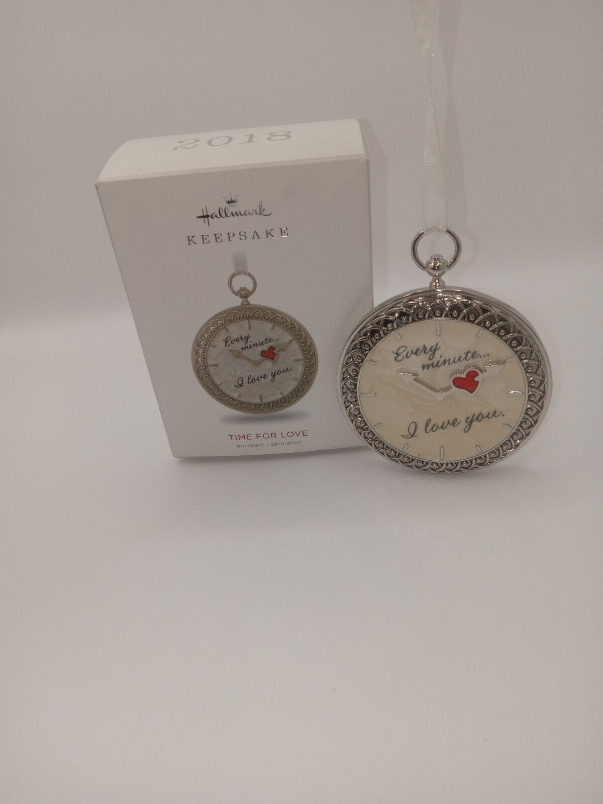 2018 Hallmark Keepsake Ornament TIME FOR LOVE Pocket Watch Open Box