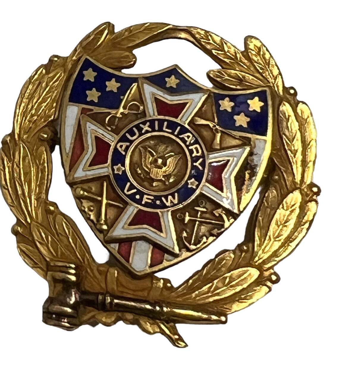 10K Gold Enamel VFW Ladies Auxiliary Pin Veteran Foreign Wars Wreath Gavel
