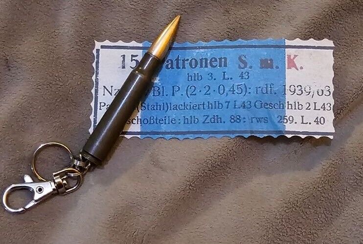 WW2 German 8MM K98K Mauser SMK Steel Laquered Armour Piercing Bullet Keychain