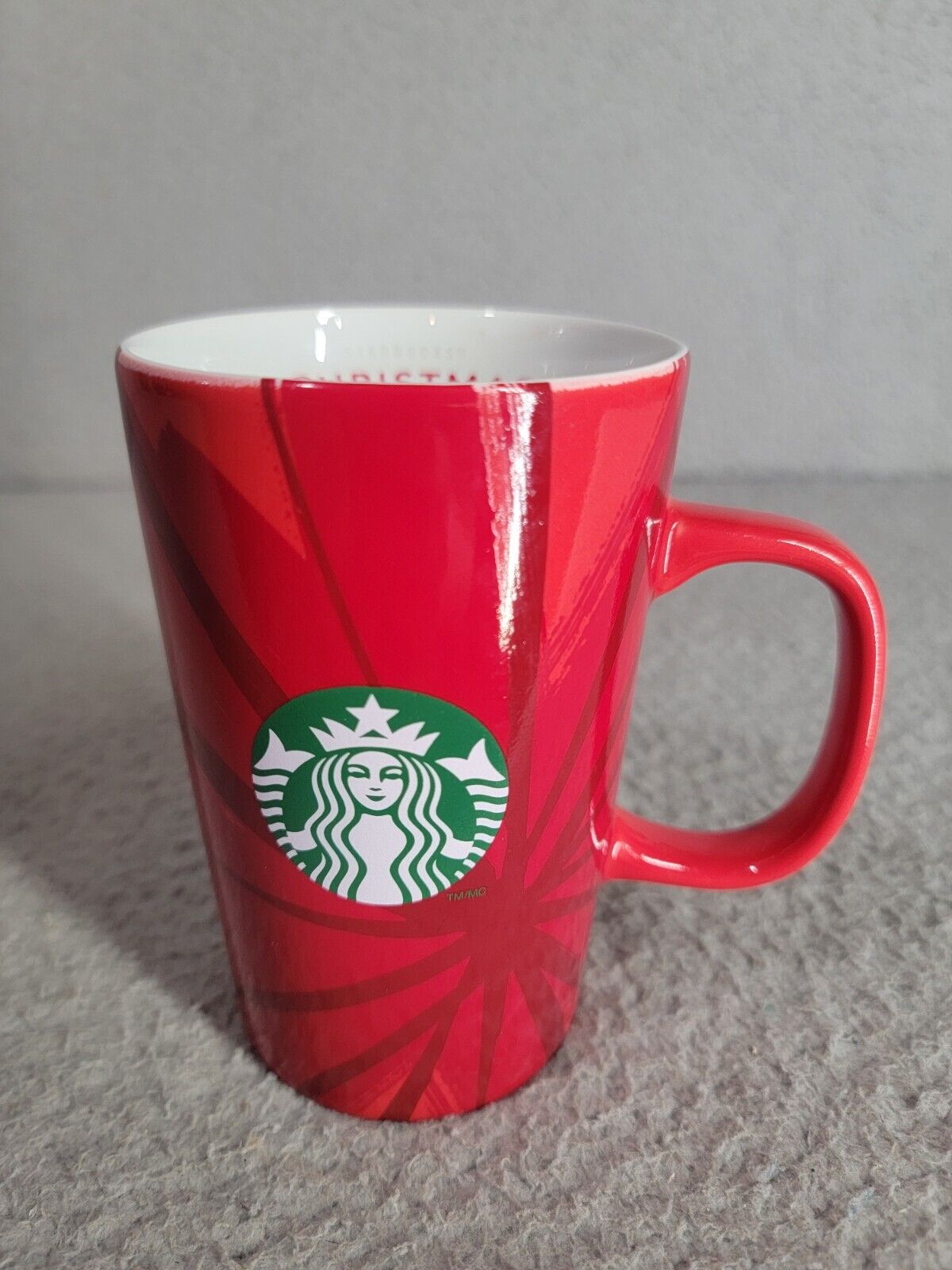 Starbucks 2014 Christmas Blend 12 oz. Coffee Mug Cup Red White Ceramic