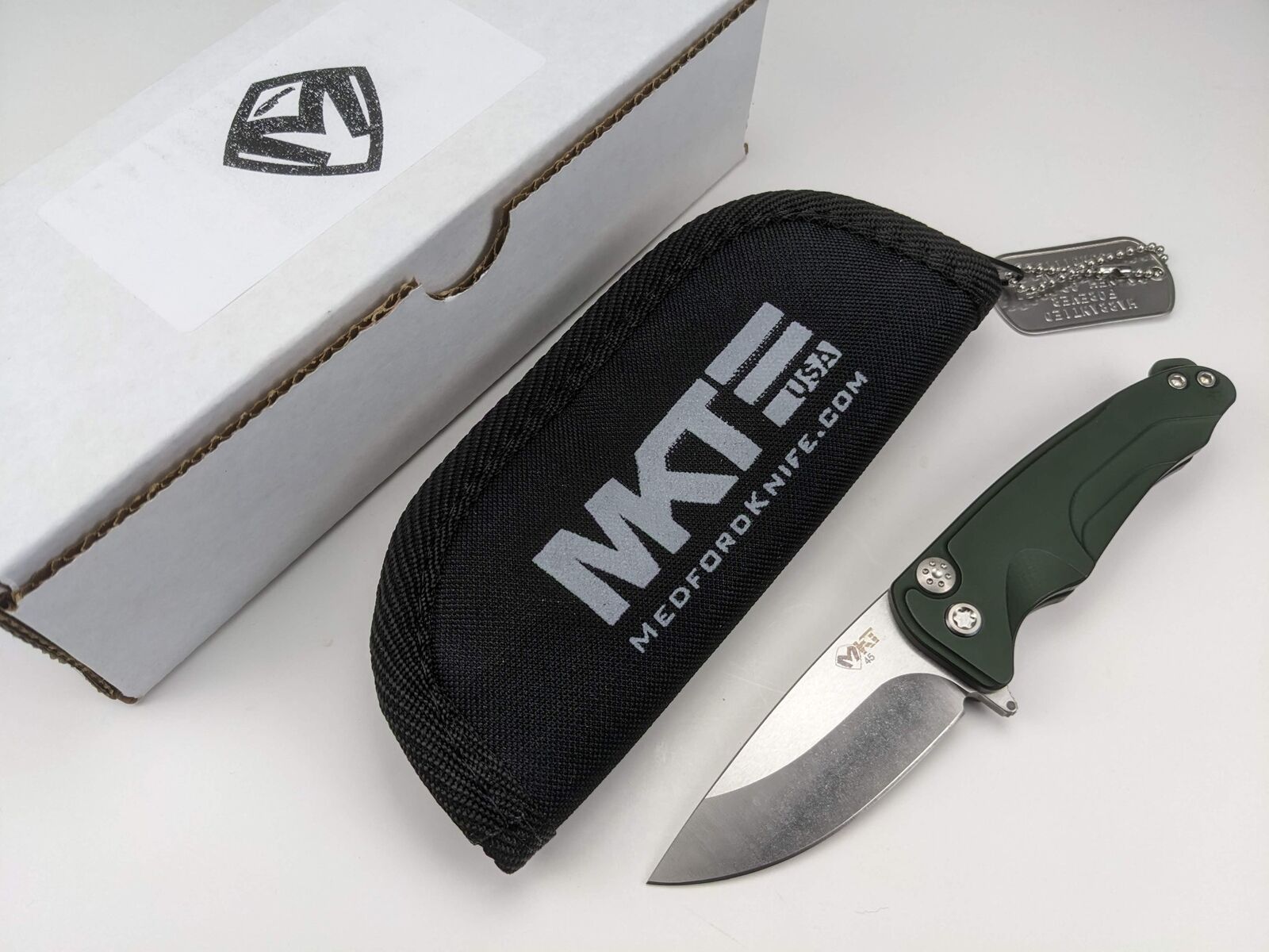 Medford Knife - Smooth Criminal - Button Lock - Green Handle - S45VN Steel - USA