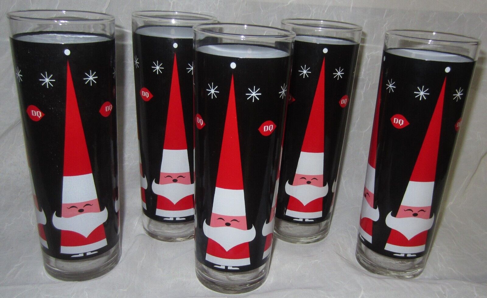 Holt Howard Dairy Queen DQ Tall  Christmas Santa Glasses set of 5