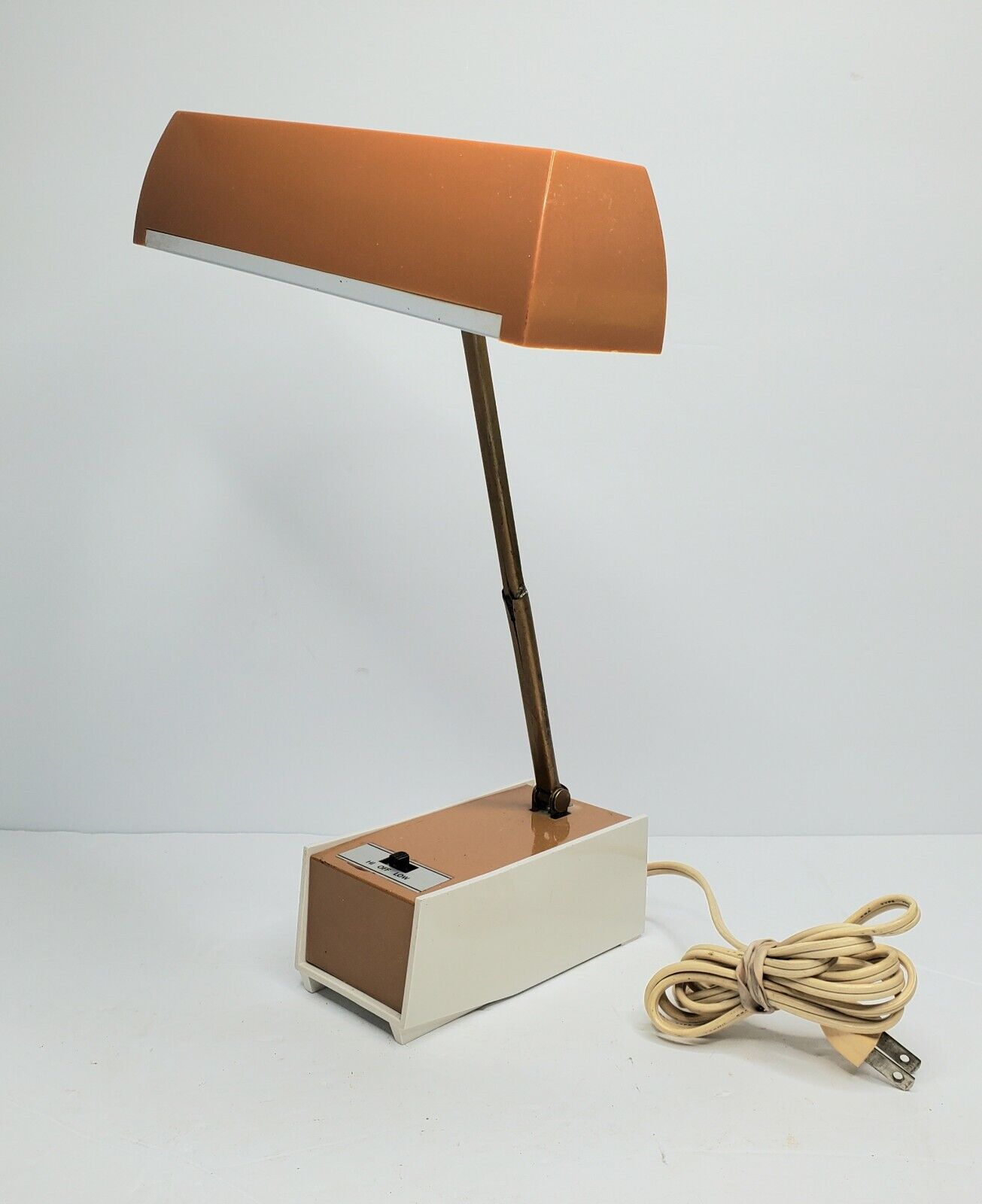 Vintage Hamilton Industries Desk Lamp Brown Articulating 2406 Made in Japan