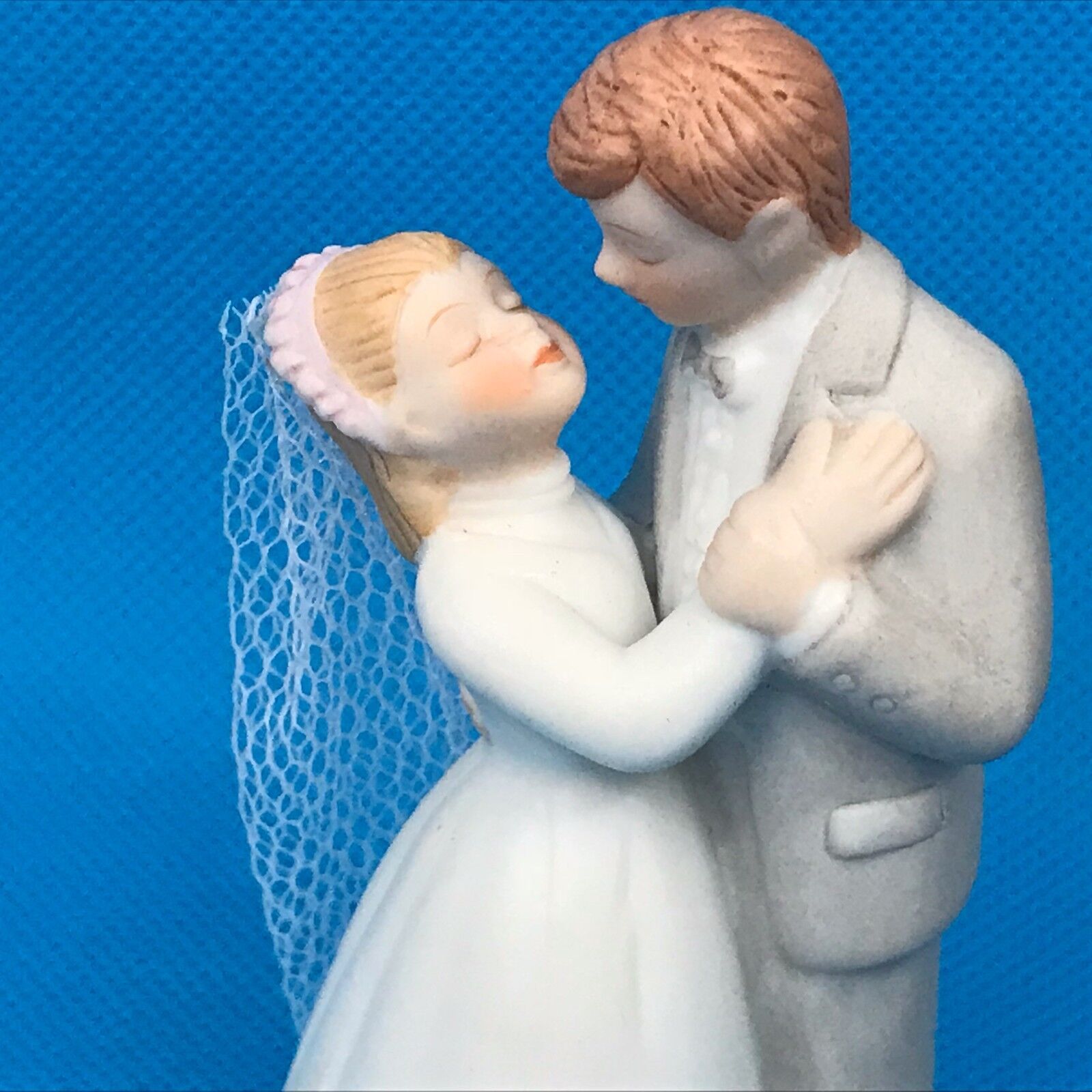 Lefton Bride Groom Couple Dancing Wedding Cake Topper Figurine Marriage Kiss Vtg