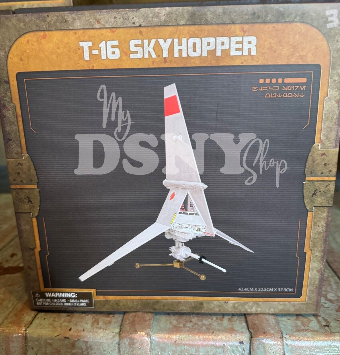 2024 Disney Parks Star Wars Galaxy's Edge T-16 Skyhopper Airspeeder New.