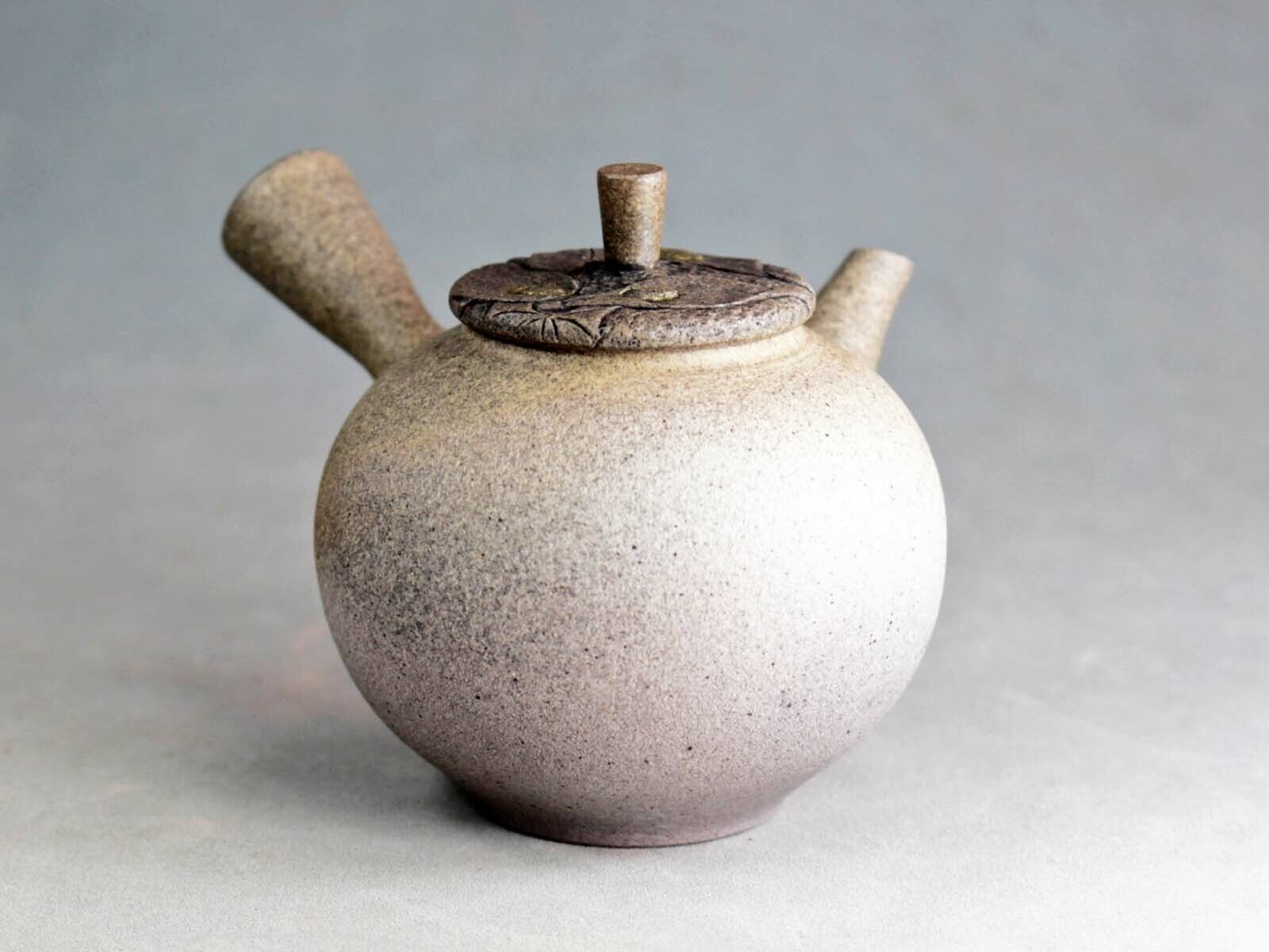 Tokoname Hand-made Yohen Teapot with carving by Jinshu, #0110 : D81*H85mm, 190ml