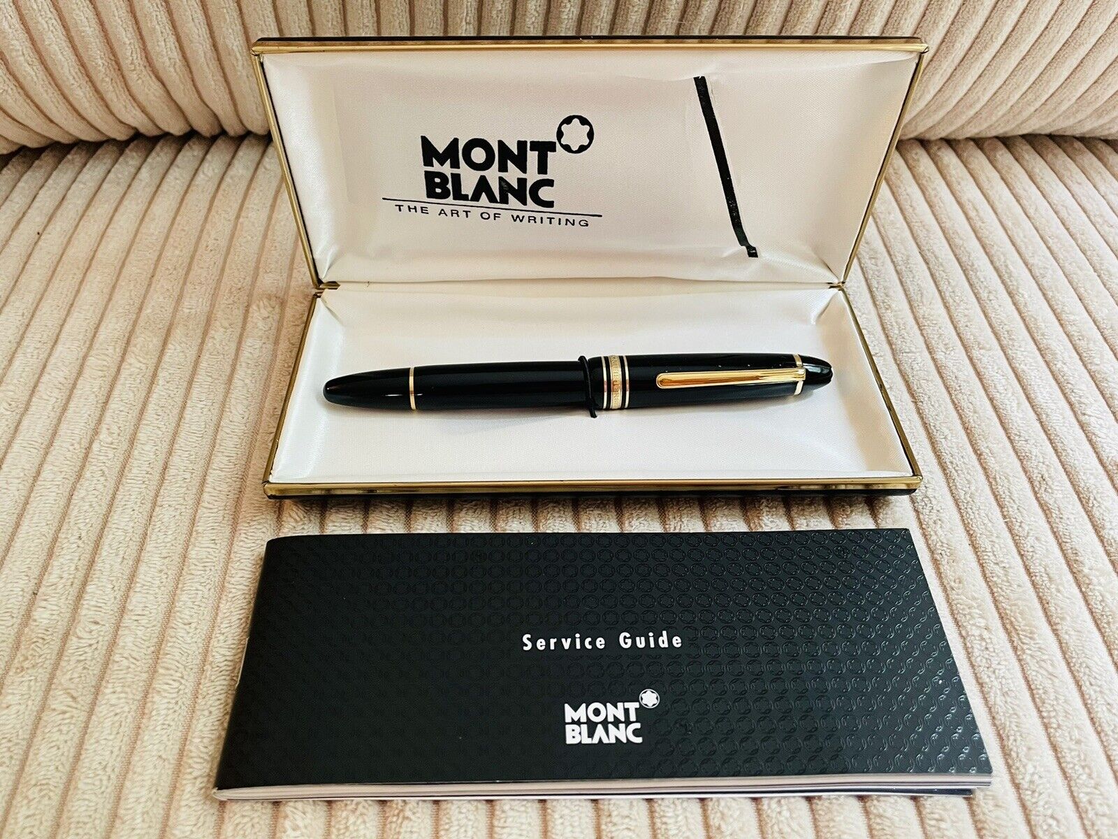 MONTBLANC Meisterstuck 14K Gold NIB 4810 Fountain Writing Pen #585 W/Case