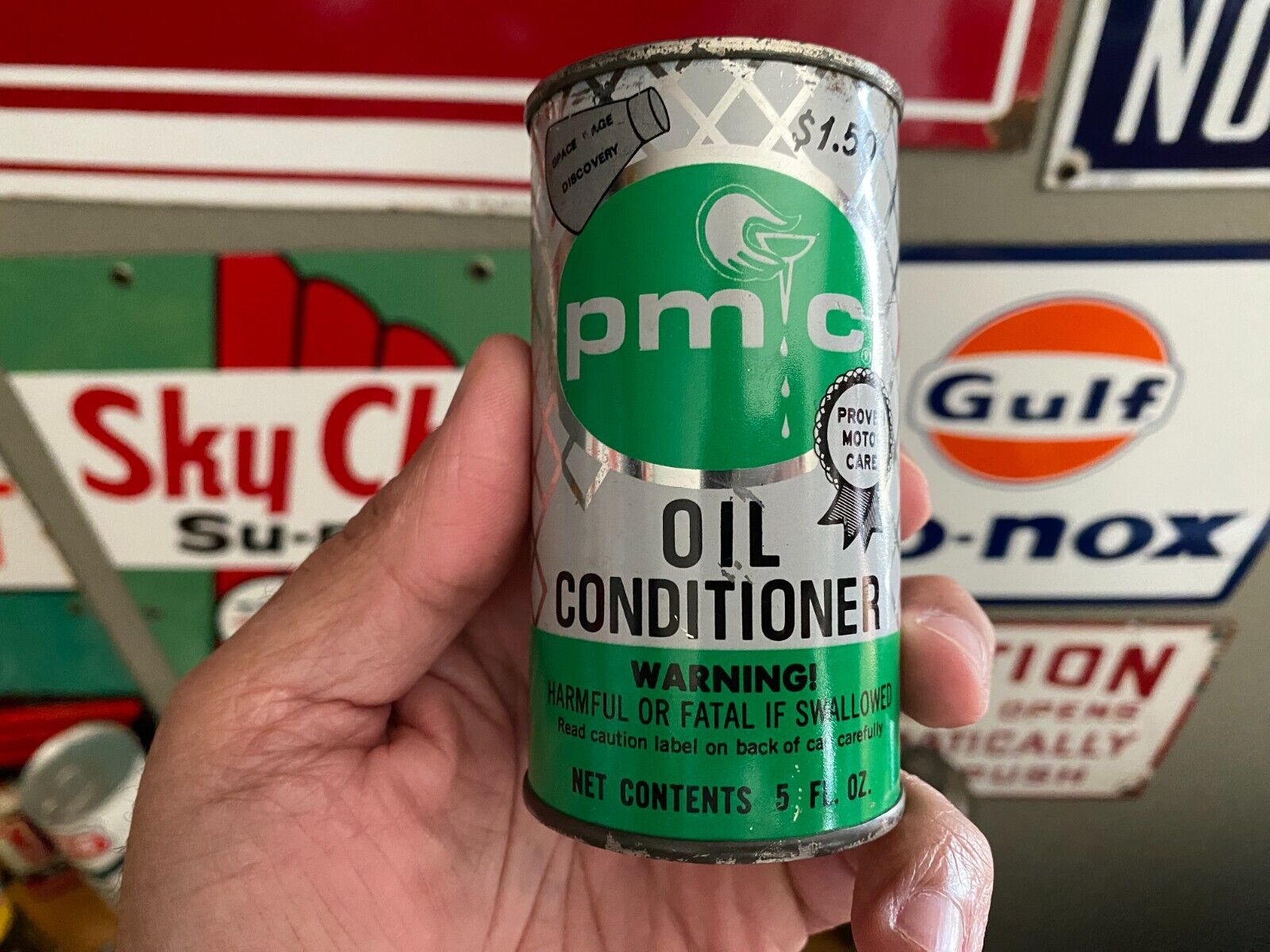 VINTAGE~ FULL NOS~ PMC OIL CONDITIONER “SPACE AGE DISCOVERY” 5 OZ OIL CAN- NICE