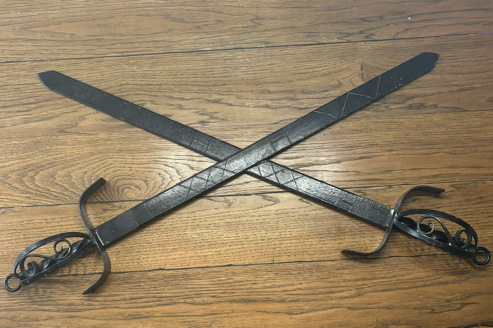 Vintage Pair Of Swords - Docorative