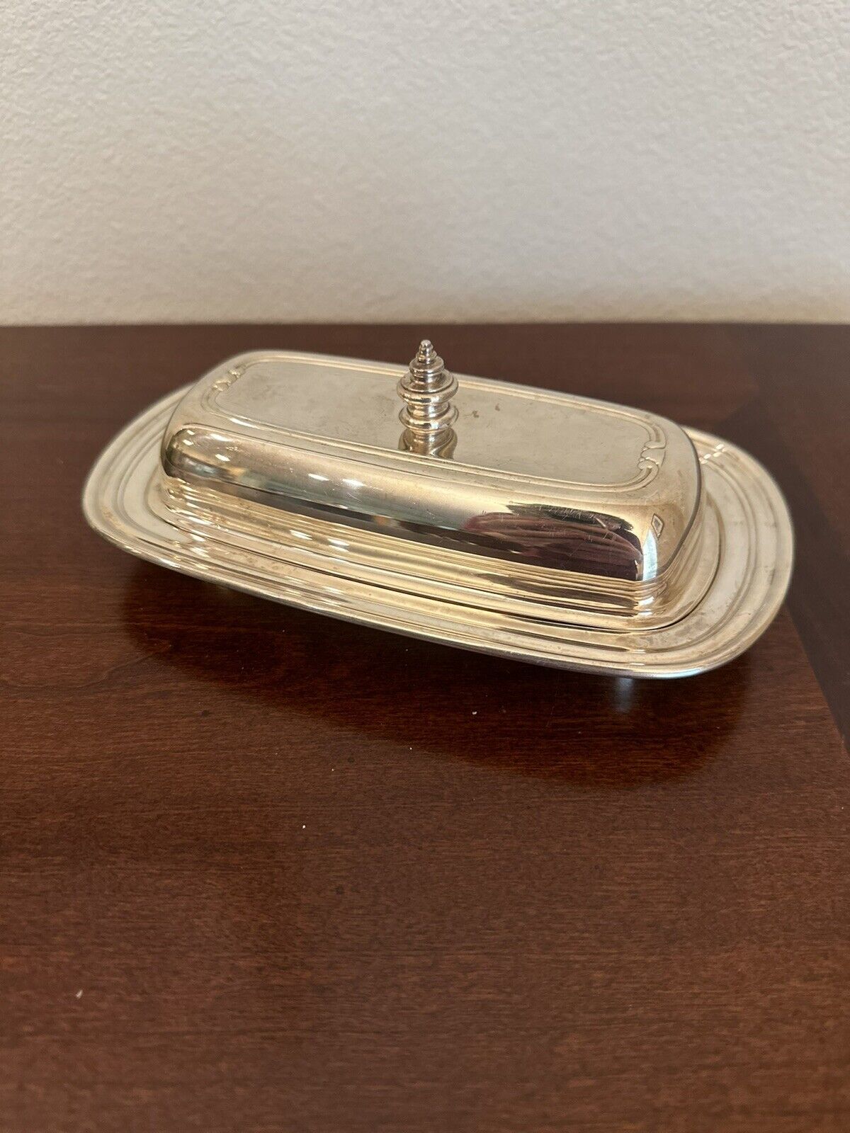 Vintage Oneida Silver Plated Covered Butter Dish 