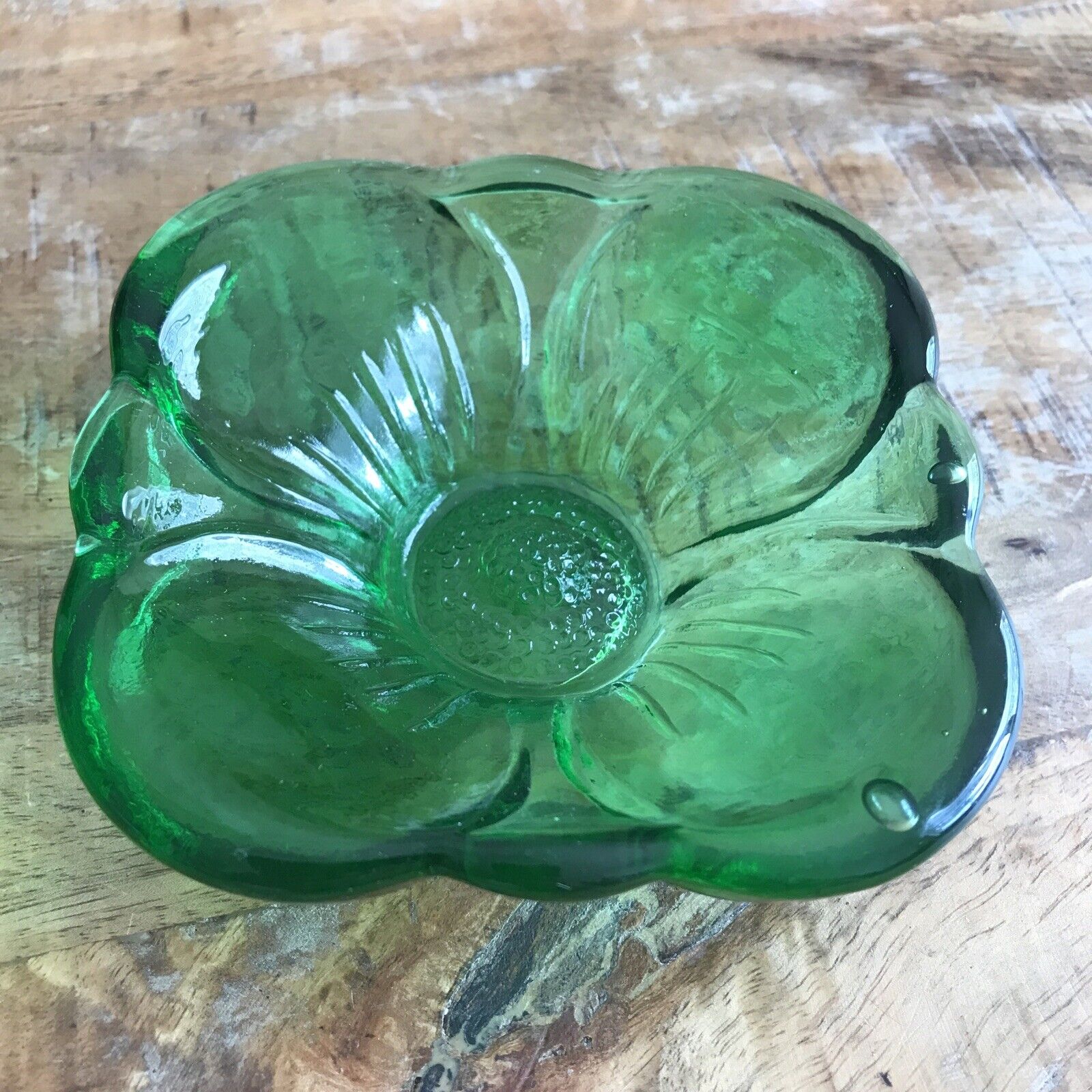 Vintage Elegant Green Hand Blown Glass Candy Dish Bowl