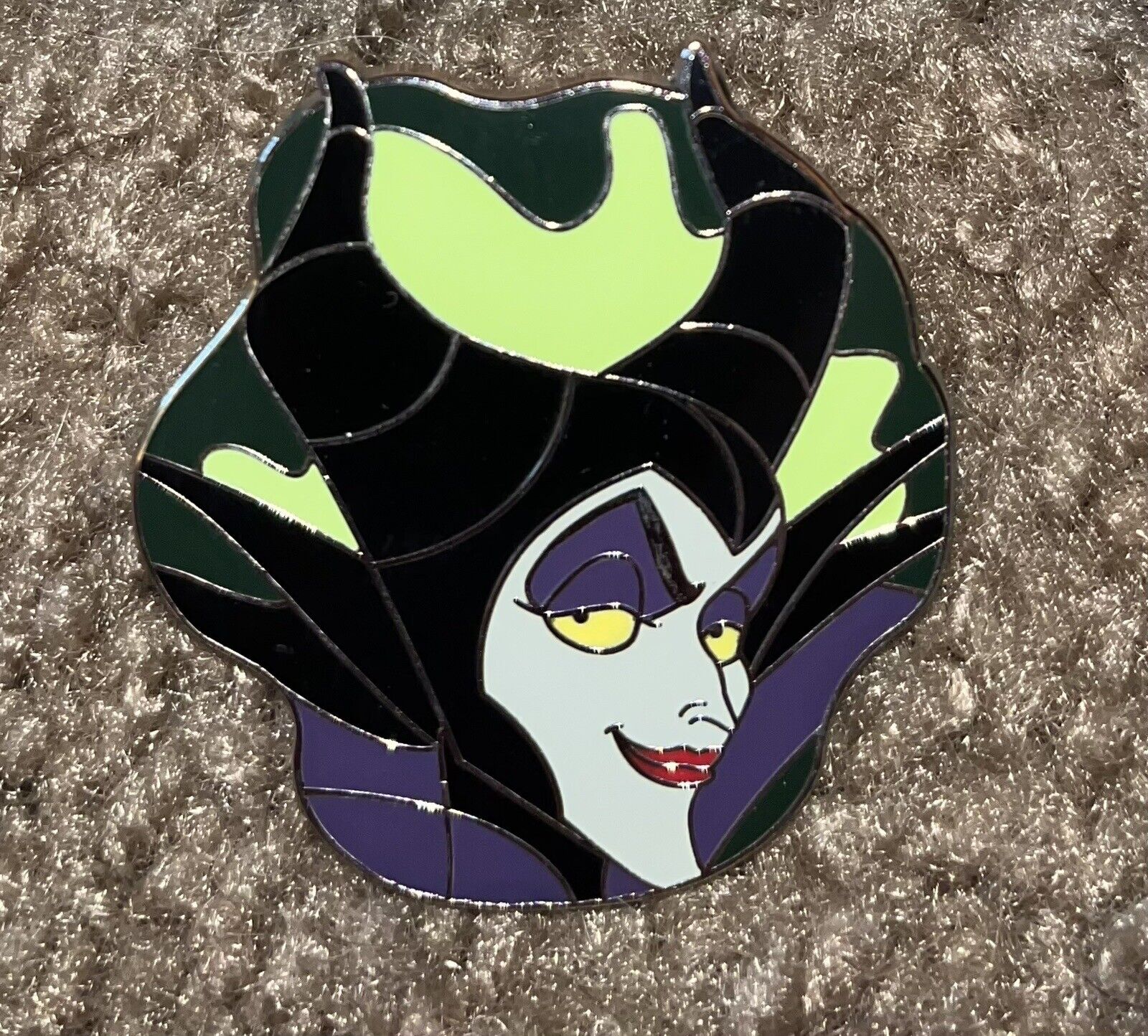 Disney ‘Smiles Smirks and Sneers’ Mystery Limited Release: MALEFICENT 2016 Pin