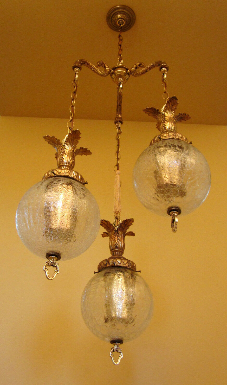 Vintage Lighting 1960s Hollywood Regency tri-globe chandelier   Extraordinary
