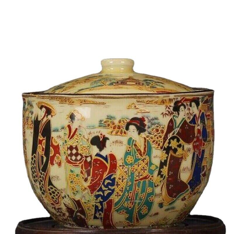 4.3in Antique Chinese Jingdezhen Ceramic Famille Rose Ceramic Storage Jar