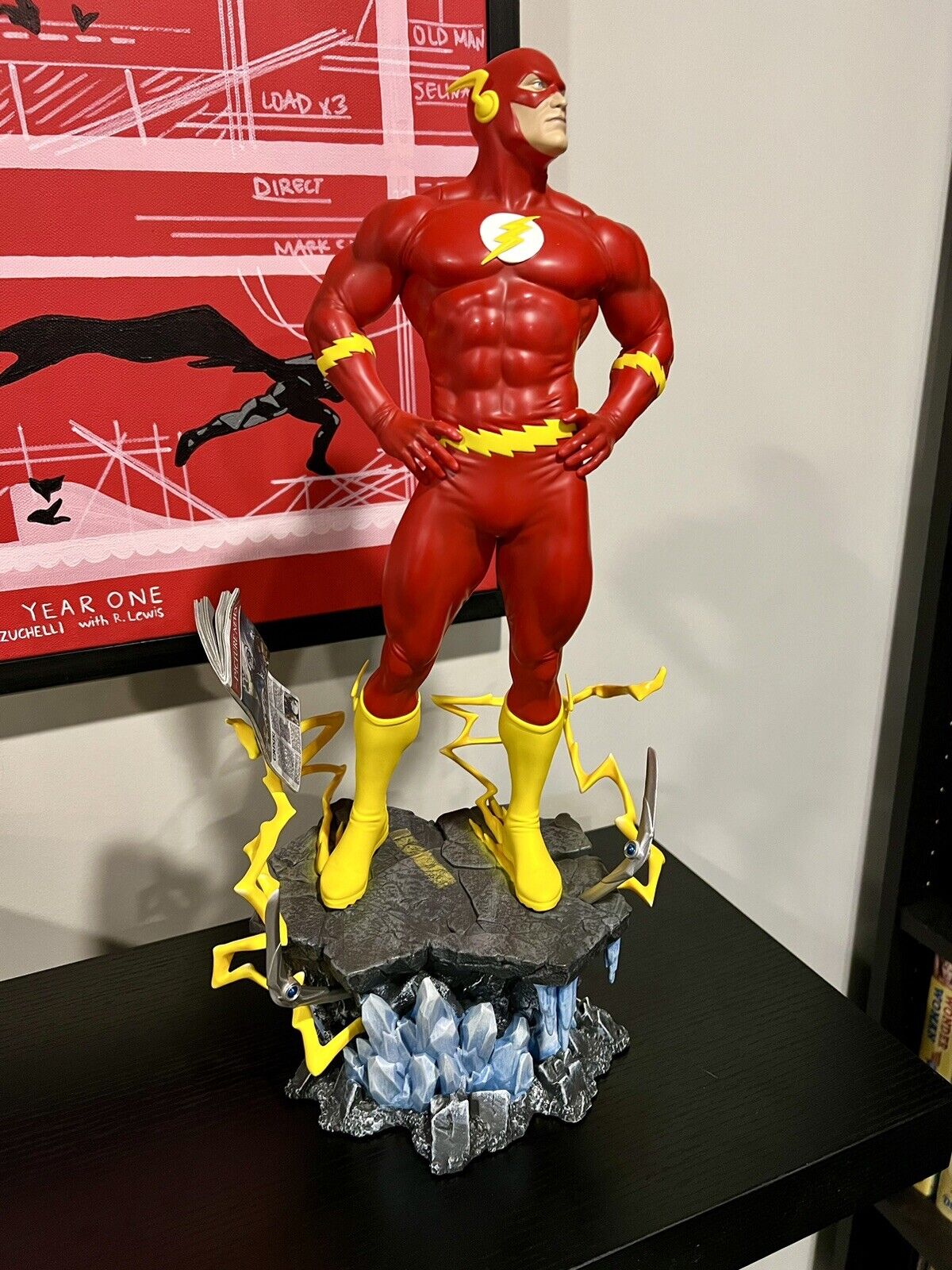 Tweeterhead The Flash Maquette Exclusive (bright red) Version