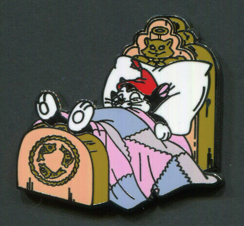Disney Pins Figaro Sleeping in Cat Bed Pinocchio Disneyland Pin Disney Cats