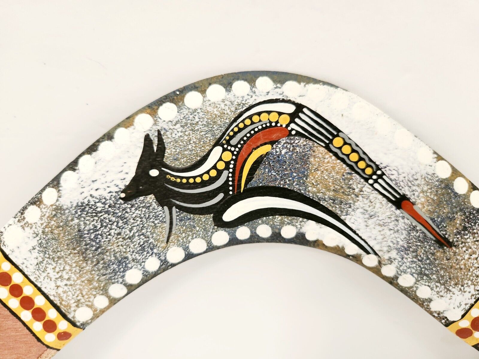 Authentic Australian Boomerang HAND PAINTED Collector Beautiful Art Decoration 