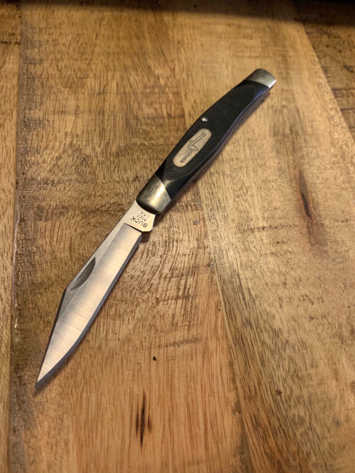Buck 302 Solitaire Pocket Knife Discontinued