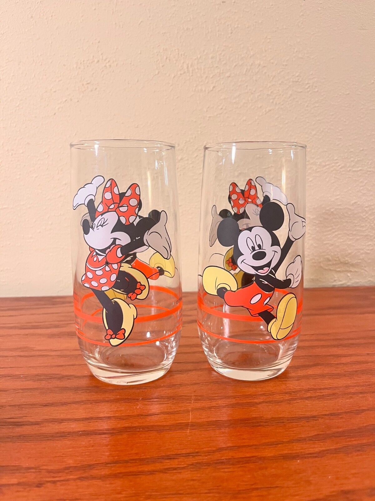 Vintage Disney Mickey and Minnie Double Graphic Collectable Drinking Glasses 6\