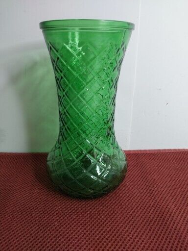 Hoosier Glass Vase Diamond Cut Pattern 4086 Vintage Emerald Green