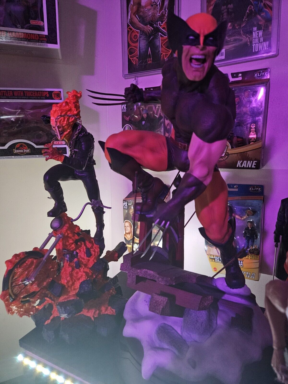 Sideshow Marvel Wolverine Exclusive Premium Format Statue 1/4 Scale