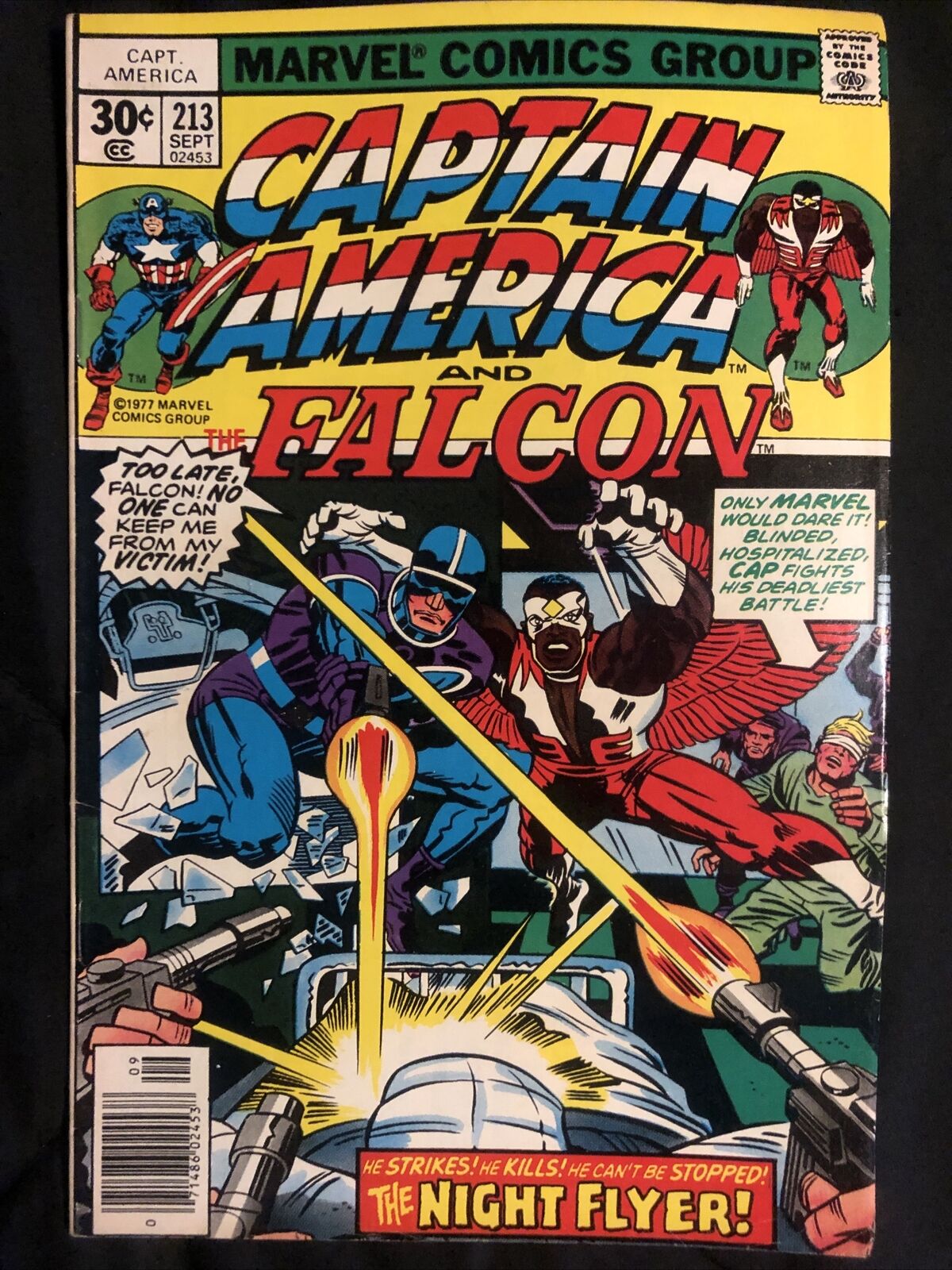 1977 Captain America #213 1st Night Flyer Marvel Comic