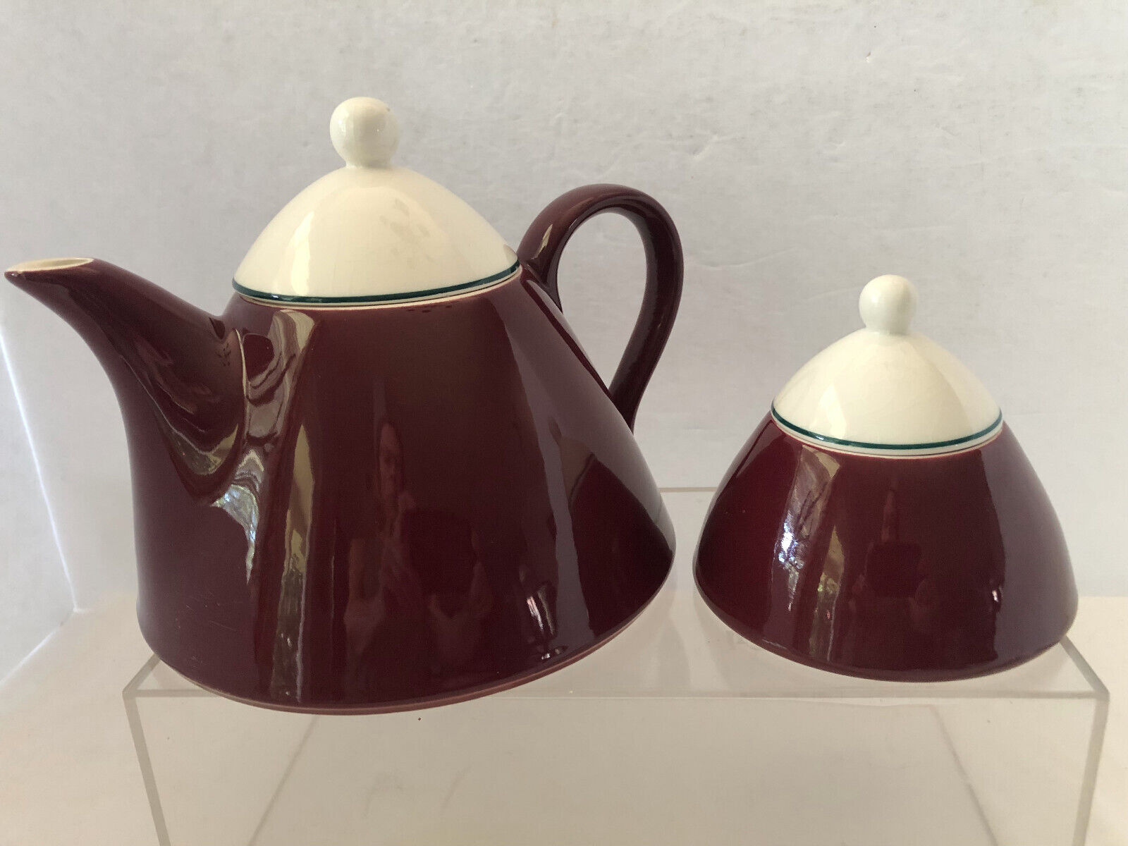 Vintage Pagnossin Treviso Italy teapot and sugar bowl set Maroon White Blue Trim