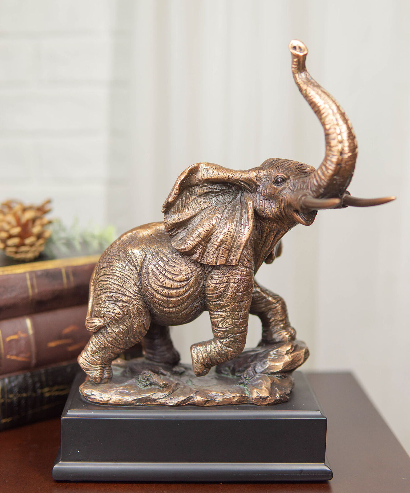 Posing Pachy Elephant Trunk Up Statue - Figurine 10\