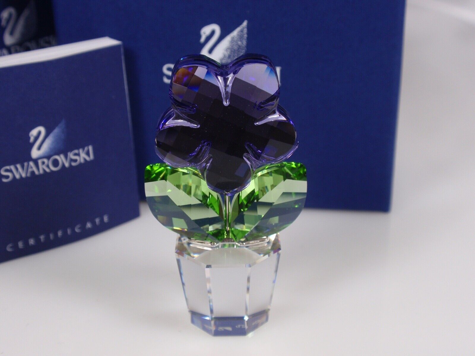 Swarovski Violet Flower MIB #855897